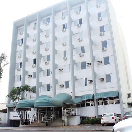 Days Inn By Wyndham Uberlândia Dış mekan fotoğraf
