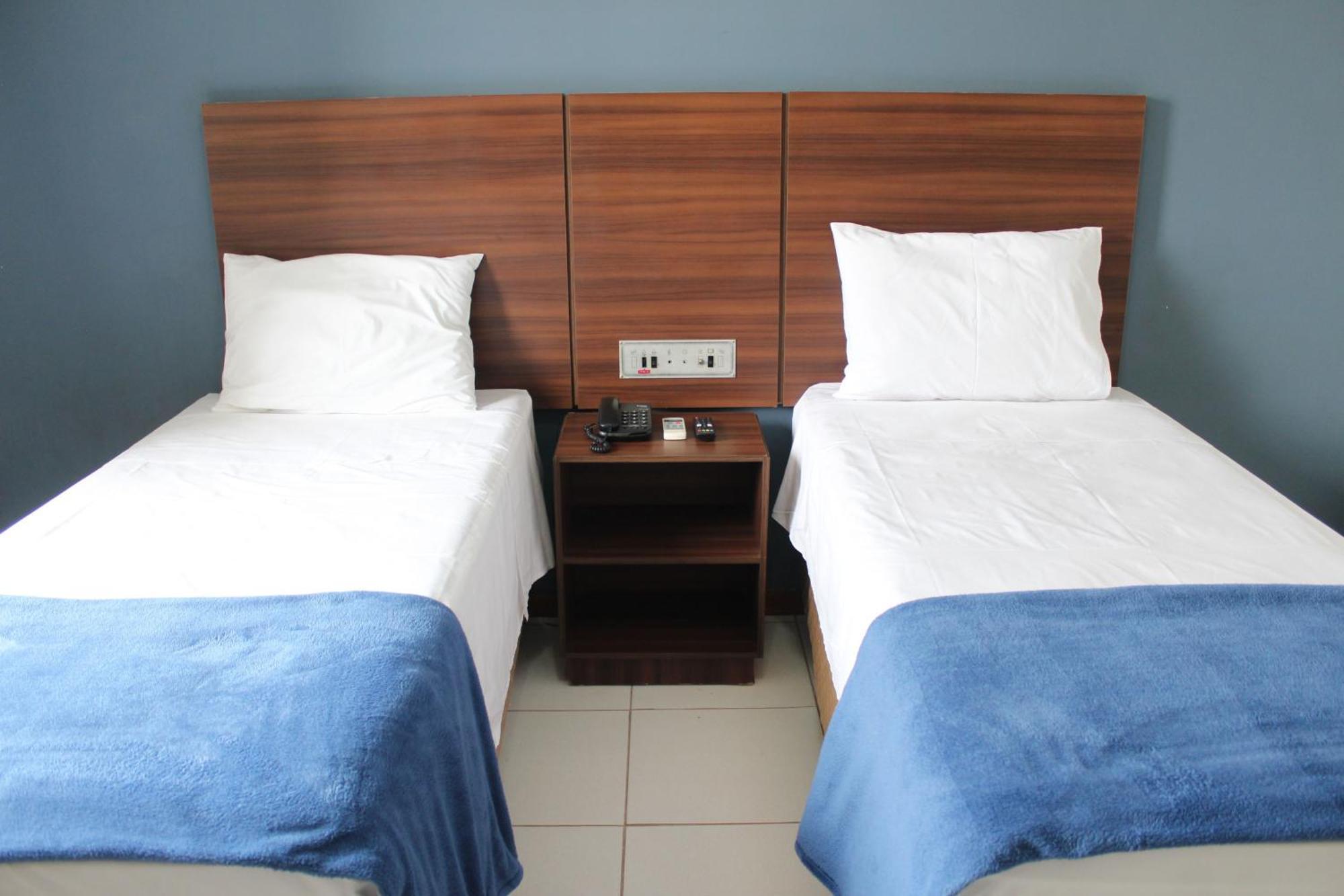 Days Inn By Wyndham Uberlândia Dış mekan fotoğraf